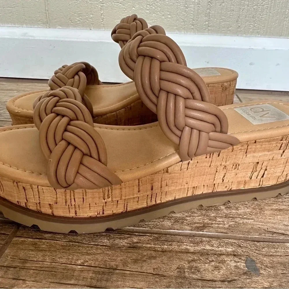 Dolce Vita braided tan platform size 6.5